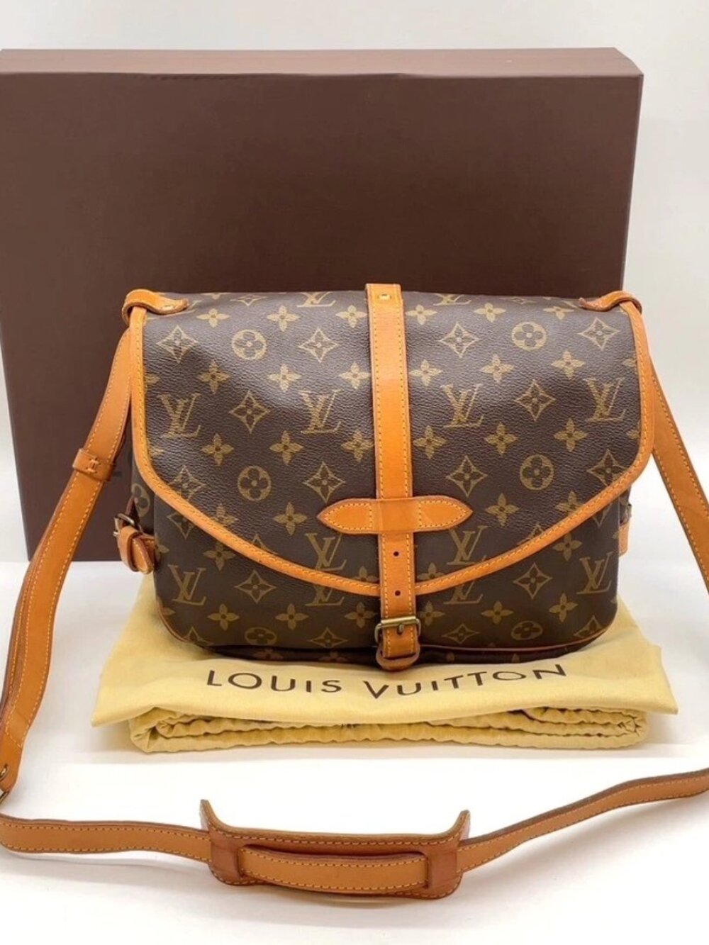 Authentic Louis Vuitton Monogram Saumur 30 M42256 Crossbody Bag W/Box/Dust Bag